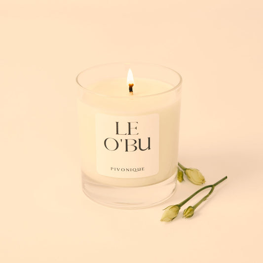 'Pivonique' (220 g candle)