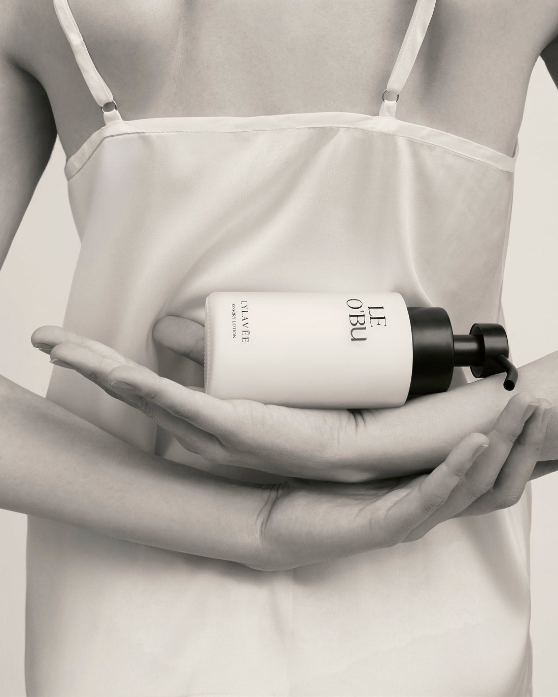 Why we instantly like some scents and feel overwhelmed by others